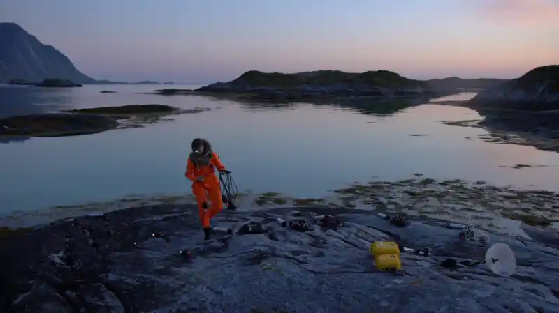 Arbeit „Acoustic Ocean" von Ursula Biemann.