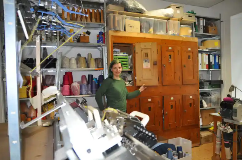 Veronika Persché/ in her atelier in the Steinergasse