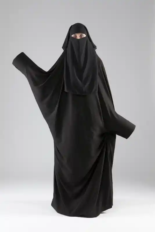 Guess what I wear under my burka - Nicole Weniger