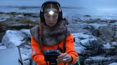 Arbeit „Acoustic Ocean" von Ursula Biemann.